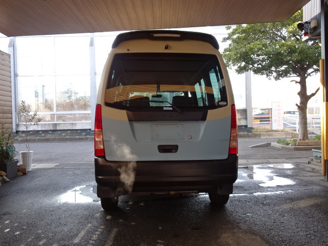 サンバーディアスワゴンスーパーチャージャー 4WD