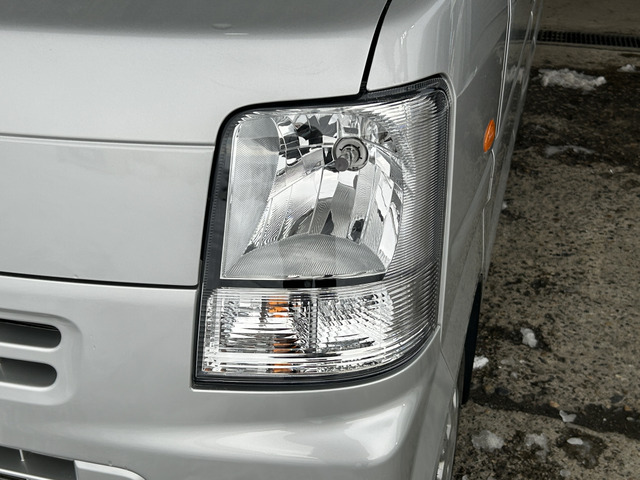 �y�x�����z���i�X�z���Ԃ������������܂��āA���ɗL�������܂��B�݌Ɏԗ��ɂȂ�܂��̂ŁA���񂲓s���̋X�������ɁA���ɗ��ĉ������B���X�\��������ƁA���ē����X���[�Y�ł��B