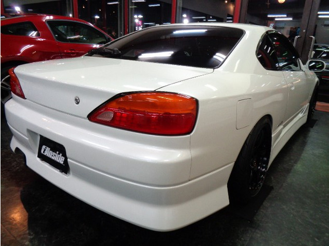 �ŏI�^SR20DET�^�[�{�G���W��&����6MT�~�b�V����&�X�e���o���}�t���[&BLITZ�G�A�N��&RACINGGEAR�ԍ���&TRUST�C���^�[�N�[���[&F�Ό��L�����p�[�����C�g�`���[���d�l�Ԃł�