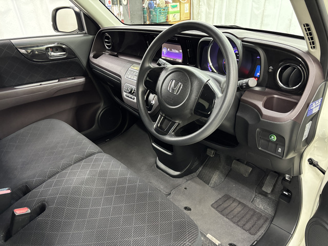 �y�i���Ӓ�ςݎԗ��z���X�̏��i�Ԃ͑S��AIS�Ӓ�ώԂł��B��3�ԋ@�ւɂ������ȍ���ŏC�����⑖�s�����̕s���\���͈�؂������܂���B(���ɂ����Ăłׁ̈A���Ӓ�̏ꍇ���������܂�)