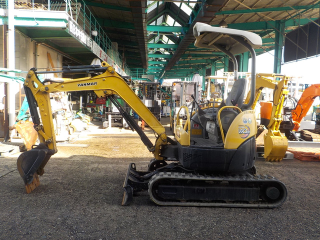 ヤンマーミニショベル