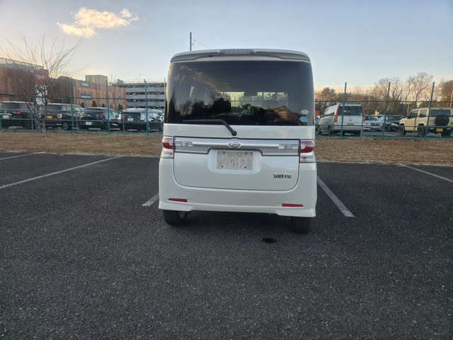 �������C�p�[�t���ł��B(�x�����z15.8���~�E�����Ɍ���E�^�C�~���O�`�F�[���ł��̂Ńx���g�����K�v�������܂��E�x�����z�ɎԌ�2�N�܂܂�Ă��܂��B)