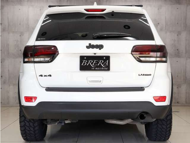 ���A�r���[�����݊��̂��郏�C���h�Ŕ��͂̃t�H�����Ɏd�オ���Ă���܂����