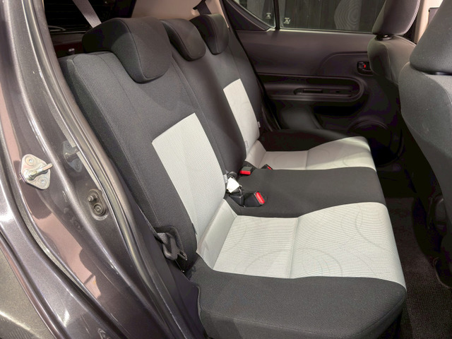 �y�Z�J���h�V�[�g�z �Z�J���h�V�[�g�͑�l��l������Ă��\���ȃX�y�[�X���m�ۂ���Ă���܂��B