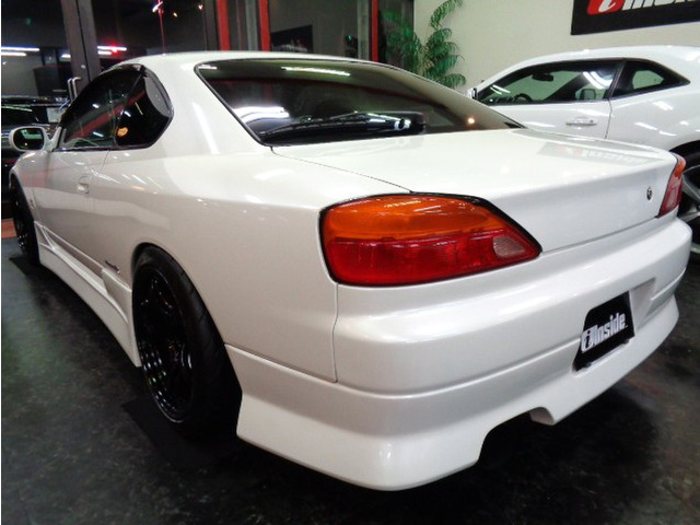 �p�[���z���C�g�J���[BNSPORTS�t���G�A��&RAYS��GRAMLIGHTS�A���~&HID���C�g&�ǉ����[�^�[&V�p�b�P�[�W�C���e���A&�i�rTV���h���X�A�b�v�d�l