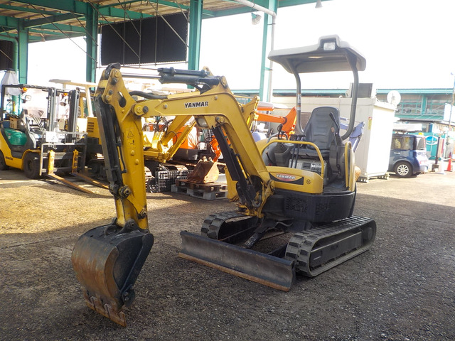 ヤンマーミニショベル