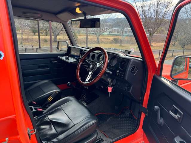 ジムニーワイルドウインド 4WD