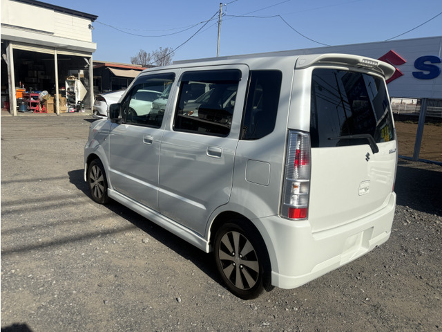 ���ÎԂɓ����ԗ���Ԃ͂���܂���!�C�ɂȂ邨�Ԃɂ��̋@��ɐ������Ă��m�F��������!�y�����J�[���C�t���T�|�[�g�������܂�!!���q�l�̂���]�Ԏ��O���[�h�A�F�Ȃǂ��C�y�ɂ��₢���킹��������!!