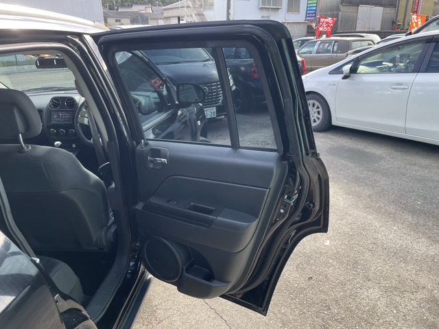 �_�񏑂̂����̓��[����FAX�݂̂ł��\�ł��BTEL�ɂČ��Ԃ��m�F���Ȃ���̂�������A�C�ɂȂ�ӏ��̎ʃ����M�������Ή��ł��܂��̂ŁA���C�y�ɂ��\���t�����������B