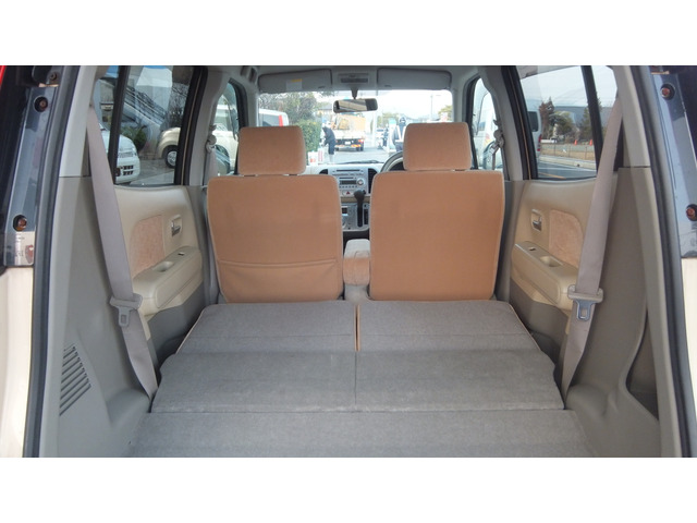 ���X�͏펞�A�����������I�Ԃ�25��ȏ����葵���Ă���܂��B�l�C�̃~�j�o���E�R���p�N�g�J�[�E�y�����Ԃ܂ŉ��ł����C����������!