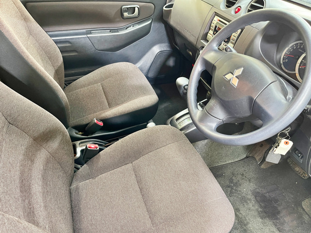 ���݌�200��ȏ�!�������񂠂邩�炲��]�̂��Ԃ�������܂�! �f�ڂ���Ă��Ȃ��݌ɎԂ������������܂��̂ŁA���C�y�ɂ��⍇��������!