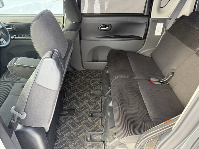 �����ÎԂƌ����΁ADAIAMOND CAR&LIFE  SERVICE��TEL011-299-7299