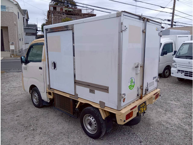 軽バンは整備済み車両を提供しております。