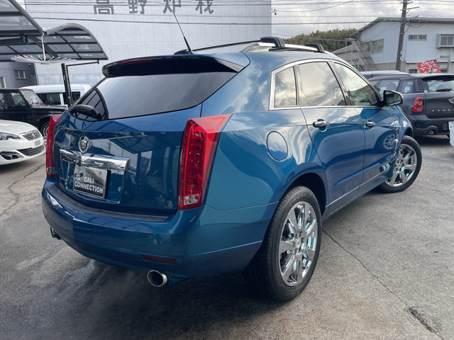 自動車保険もご相談ください。当店は三井住友海上、あいおいニッセイ同和損保の代理店です。保険担当が万一の際は連携を取って迅速にご対応致します。代車・レンタカーもご用意できますのでご安心ください。