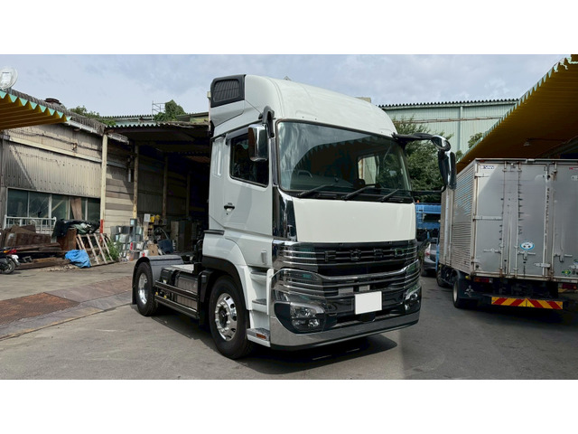 スーパーグレートトレーラーヘッド