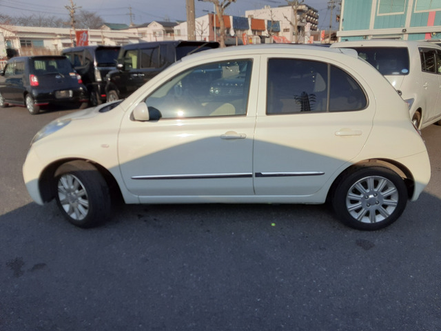 �i�r�E�o�b�N���j�^�[�EETC�E�n�f�W�`���[�i�[�E�t���b�v�_�E�����j�^�[���̗p�i�������k���������B���݂����̂��Ԃ���̕t���ւ��A�������ݎ��t�����\�ł��B