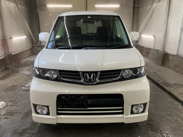 �[�ԑO�_���ł́A�G���W�����͂��ߑ����⑕���i�̓_�����X�^�b�t�����J�ɂ�点�Ē����܂��̂ň��S���ăJ�[���C�t�𑗂鎖���ł��܂�!