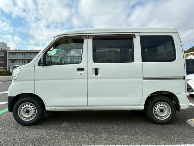 ハイゼットカーゴデラックス SAIII ハイルーフ