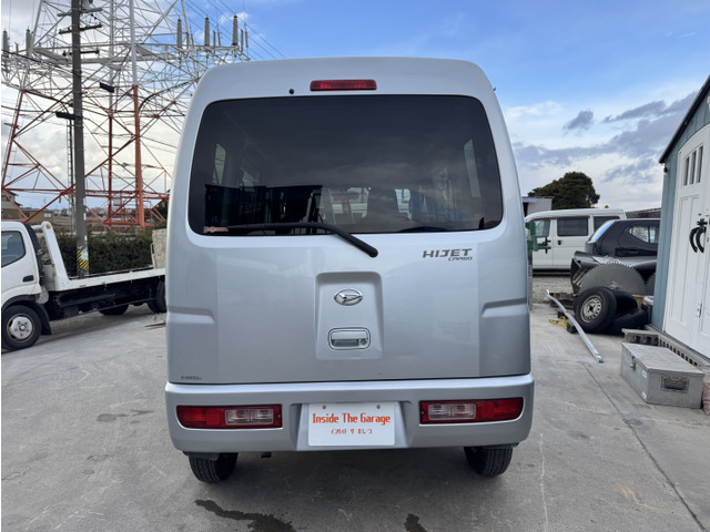 ���Ԃɂ��ċC�ɂȂ�_�Ȃǂ������܂�����A���C�y�Ƀ��[���E���d�b��肨�₢���킹���������܂��B