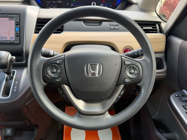 ��LINE�Ŗ₢���킹��24����365���A���ł��C�ɂ���LINE�ɂĂ��C�y�ɖ₢���킹���������܂��B�C�ɂȂ�l���̎ʐ^�⓮������点�Ă��������܂��B�G���W�����������Ă��������܂��B