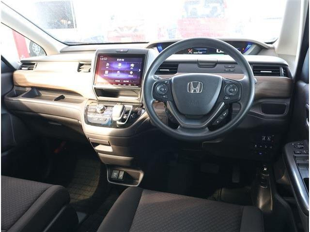 フリード1.5 ハイブリッド G