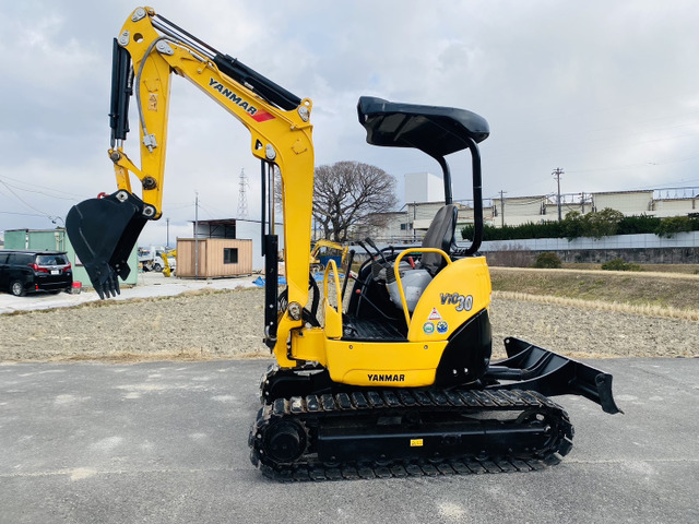 ヤンマー油圧ショベル