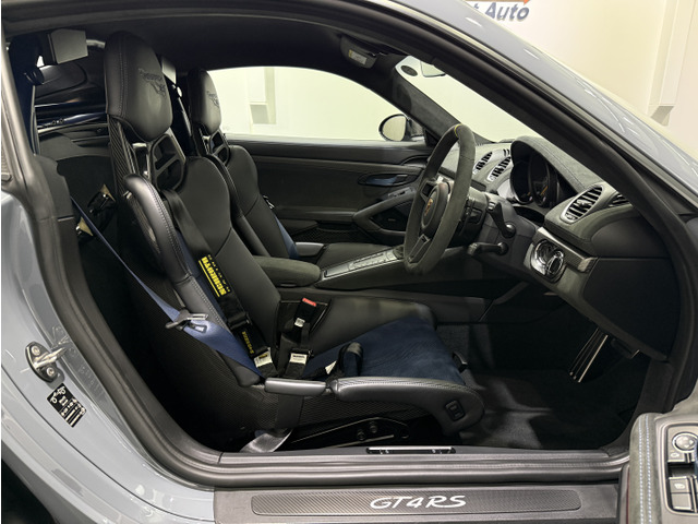 ���|���V�F�̃��[�J�[�ۏ�(�V�ԕۏ�)���p��������Ŕ[�Ԓv���܂��̂ŁA�����n����ɖ�����s������������܂��Ă��A�S���̐��K�f�B�[���[�ɂĖ����C�����󂯂邱�Ƃ��ł��܂��B��p�͎ԗ��{�̉��i�Ɋ܂܂�܂��B