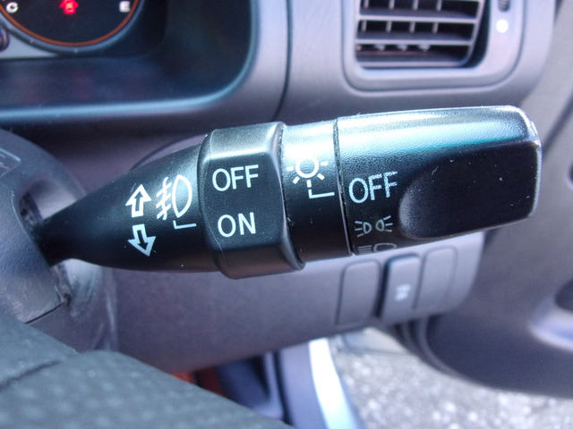 �f�B�X�`���[�W�w�b�h���C�g�B�t�H�O���C�g�t���B