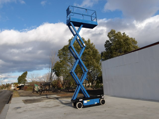 アイチ高所作業車