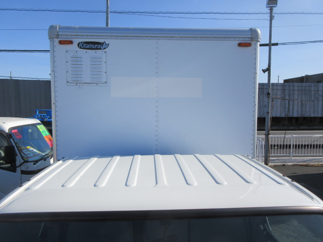 ���O���E�L���r����ł���