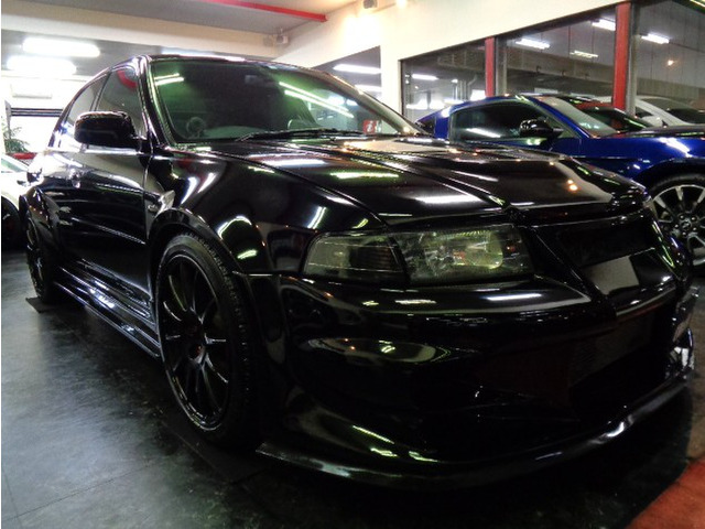 �����T�[GSR�G�{�����[�V����VI�t���G�A�����C�h�{�f�B�J�[�{���G�A��&4G63�^�[�{�G���W��5MT�~�b�V����4WD&�}�t���[�ԍ����u�����{���h���X�A�b�v���C�g�`���[���d�l�Ԃ����ɂ��܂���