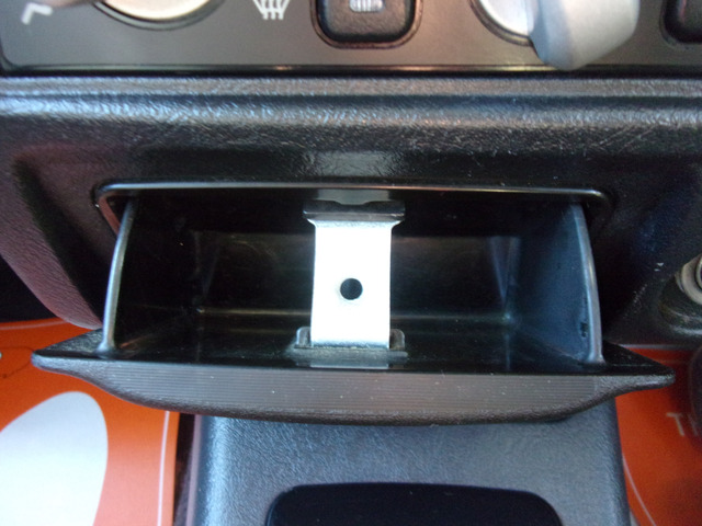 �D�M���g�p�̋։��Ԃł��B