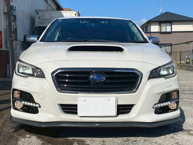 �������L����