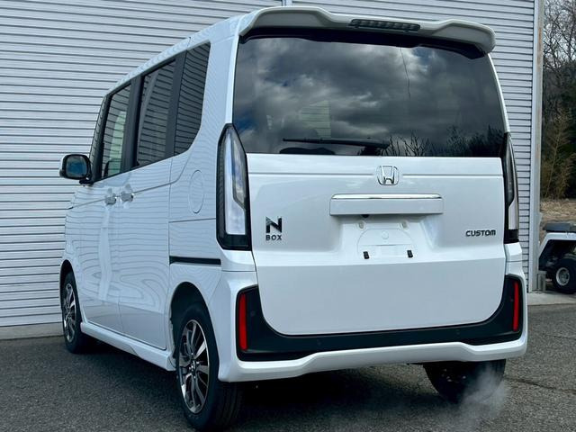 ���F�̓v���`�i�z���C�g�p�[��&�u���b�N