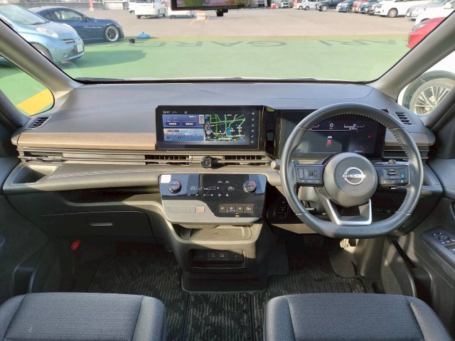 セレナ2.0 ハイウェイスター V