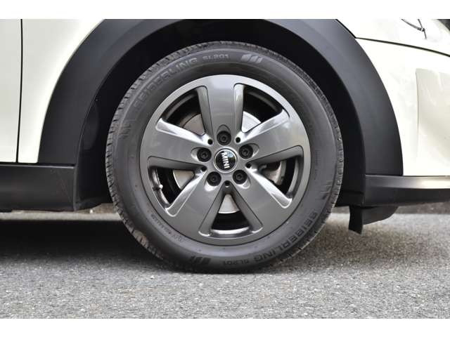 �y���z����z�����Ԃ����ЂɈ�x�����k�������B�قƂ�ǂ̂��q�l�����Ѝ���z�ɂ������𒸂��Ă���܂��B���Y�Ԃ����z��������񑩒v���܂��B(����X�ɂ͕����܂���)