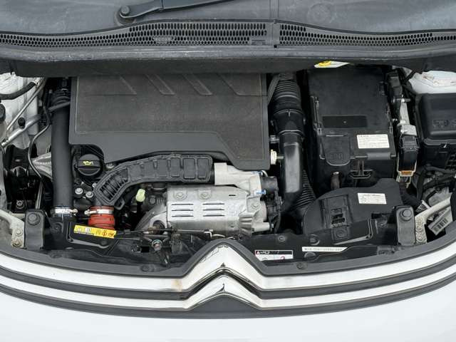 �G���W�����[����������Y��ȏ�ԂƂȂ�܂��B���[�ԑO�ɂ͊e���_���������s���܂��B