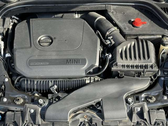 �G���W�����[����������Y��ȏ�ԂƂȂ�܂��B���[�ԑO�ɂ͊e���_���������s���܂��B