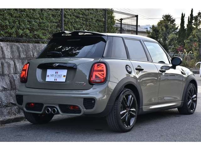 �y���z����z�����Ԃ����ЂɈ�x�����k�������B�قƂ�ǂ̂��q�l�����Ѝ���z�ɂ������𒸂��Ă���܂��B���Y�Ԃ����z��������񑩒v���܂��B(����X�ɂ͕����܂���)