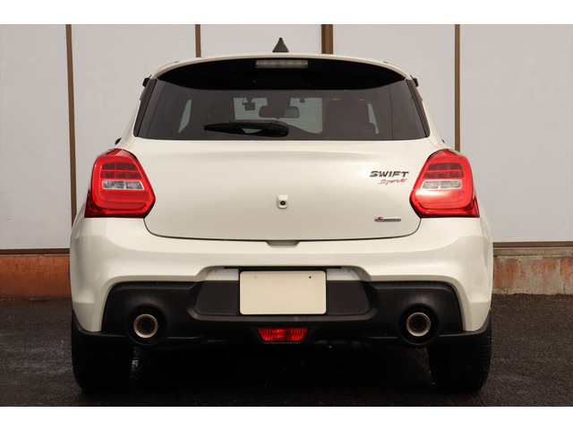 ���`�ύX�����܂ł̕ۏ؋�5���~�����a���肵�āA���`�ύX���������܂�����ԋ��������܂��B