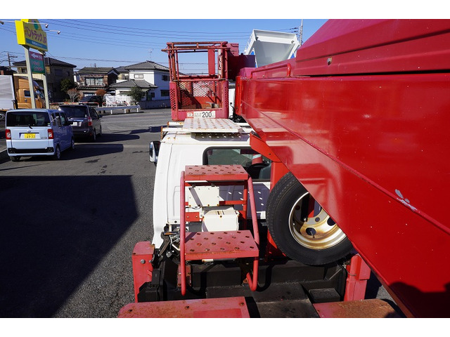 �ꏊ�͍�ʌ��̐�t���ɂ���k�����S�������ɏ��݂��Ă���܂�!