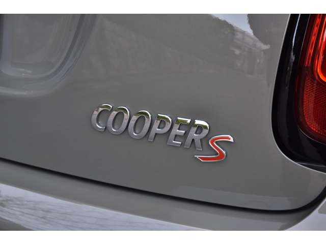 �y�e��ی��Ή��v���܂��z�C�ӕی��̉����A����ւ������Ђɂď���܂��A�����ς�����˗���������(�O��Z�F�C��E���ۃW���p���㗝)