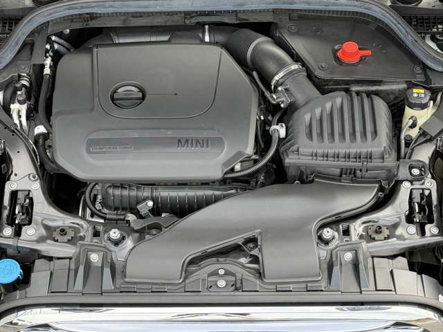 �G���W�����[����������Y��ȏ�ԂƂȂ�܂��B���[�ԑO�ɂ͊e���_���������s���܂��B