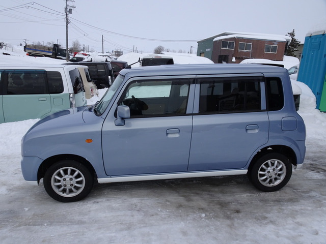 �[�ԑO�Ɉ��S���ď���Ă���������l�A�_��������A�@��_�������L�^���t���Ă̔[�ԂɂȂ�܂��B