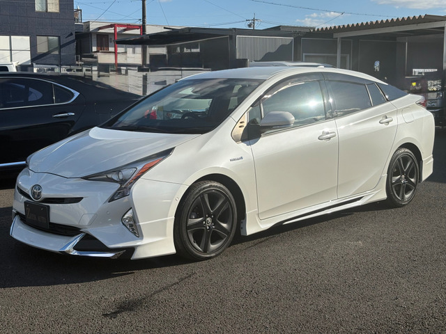 プリウス1.8 A ツーリングセレクション