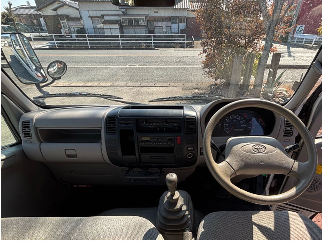 �����̎ԗ��ȊO�ɂ��u�ԑI�уh�b�g�R���v�ɂ������߂̒��ÎԂ��f�ڂ��Ă���܂��B