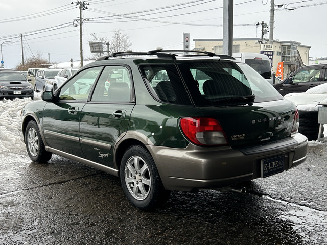 �y�x�����z���i�X�z���Ԃ������������܂��āA���ɗL�������܂��B�݌Ɏԗ��ɂȂ�܂��̂ŁA���񂲓s���̋X�������ɁA���ɗ��ĉ������B���X�\��������ƁA���ē����X���[�Y�ł��B