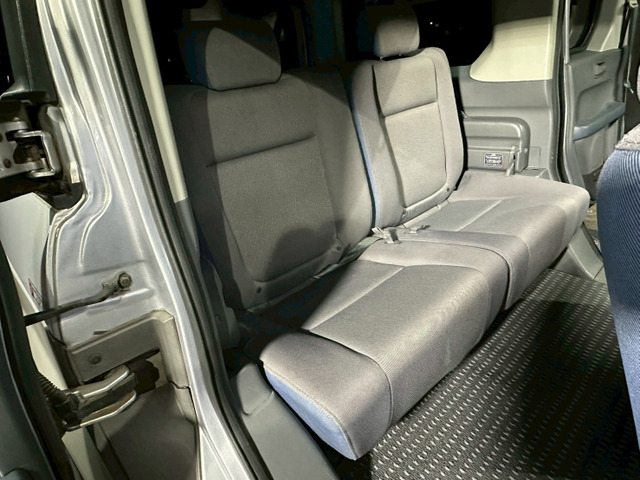 �y�Z�J���h�V�[�g�z �Z�J���h�V�[�g�͑�l��l������Ă��\���ȃX�y�[�X���m�ۂ���Ă���܂��B