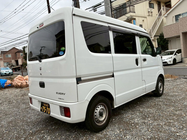 ��쒓�ԏ�/���l�̔����[�h�ɑ����݌Ɏԗ���������܂��B