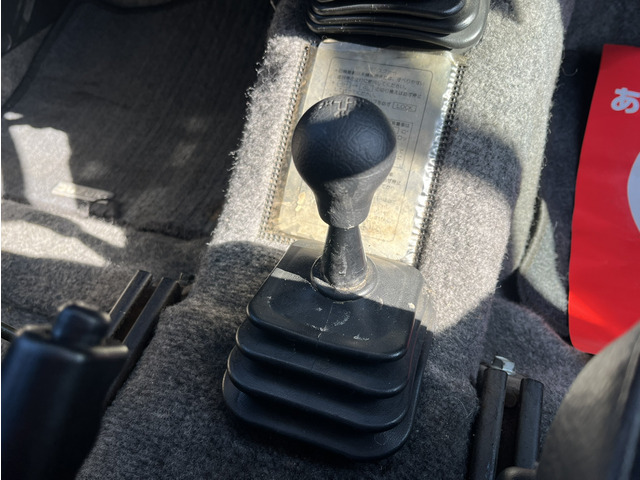 �W���j�[�̑㖼���g�����X�t�@�[��������񑕔�����Ă���܂��B����̃X�e�[�W�ɍ��킹�Ă��D�݂Őؑւ��ĉ������B